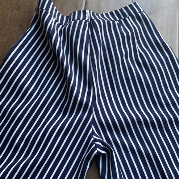 Navy and white limelight dress pants, lightweight, size small - Picture 4 of 4